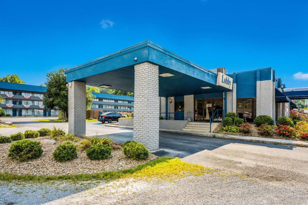 Suburban Studios Middlesboro Exterior photo